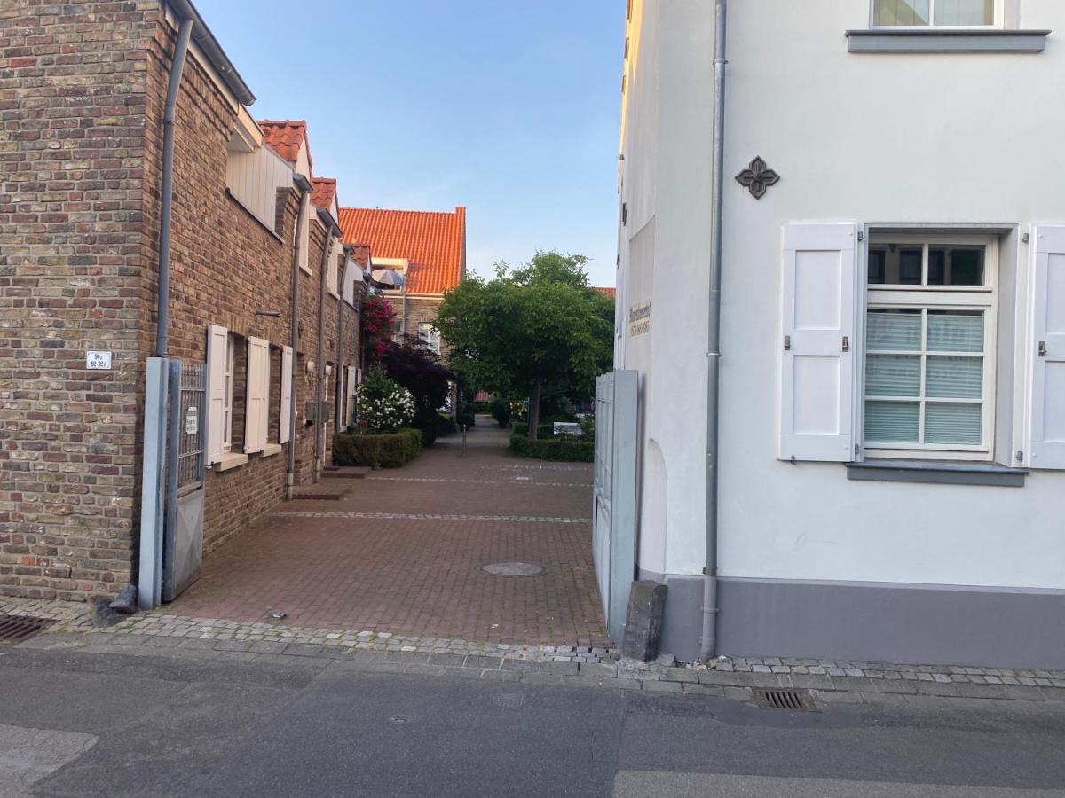 Villa Denki Dusseldorf Luaran gambar