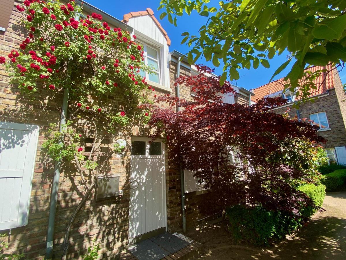 Villa Denki Dusseldorf Luaran gambar